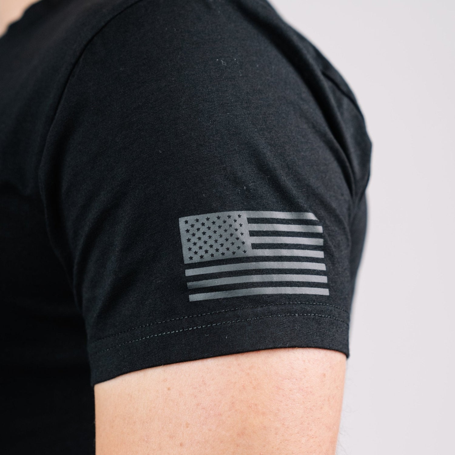 EDC ConcealTee™ - Black/Black