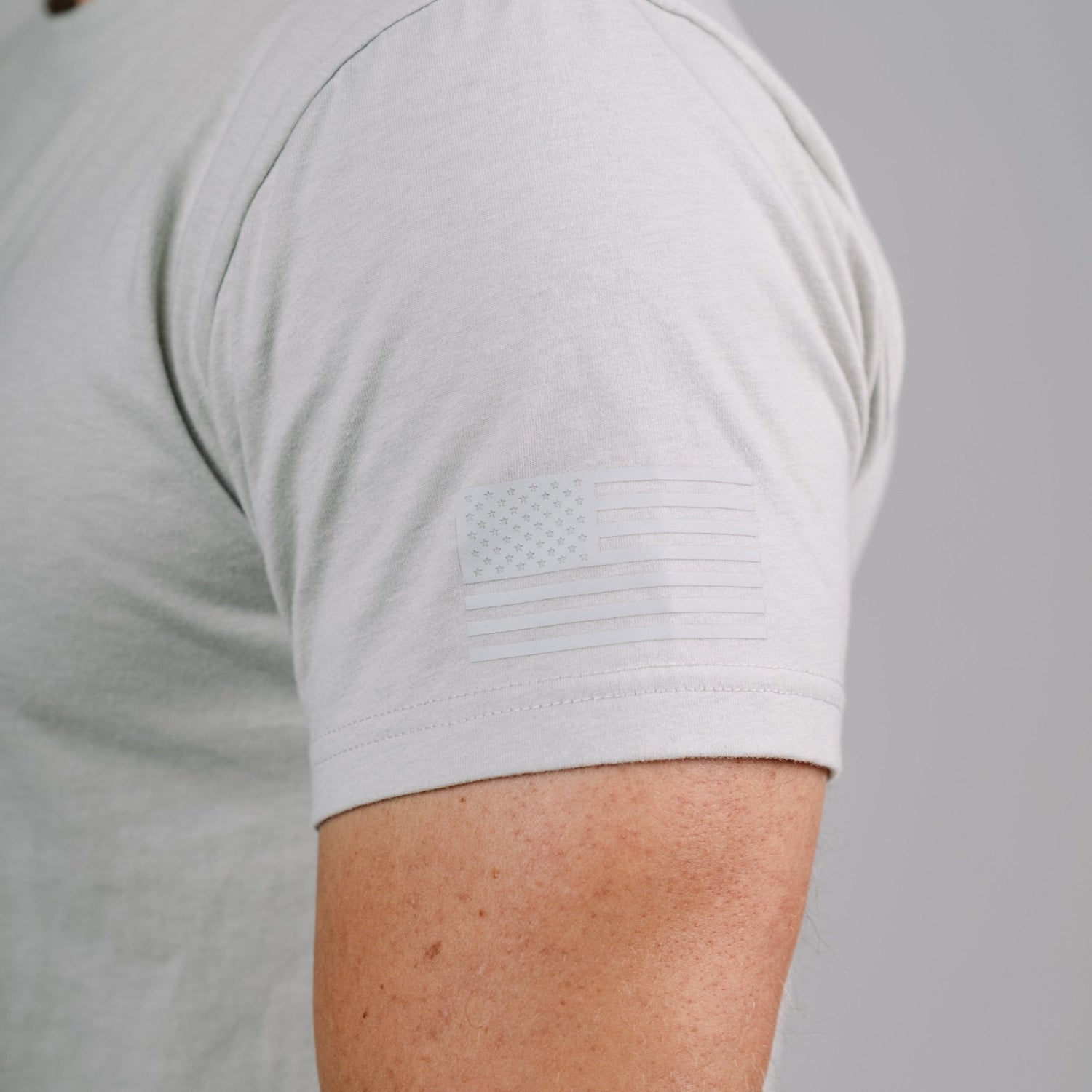 EDC ConcealTee™ - Smoke