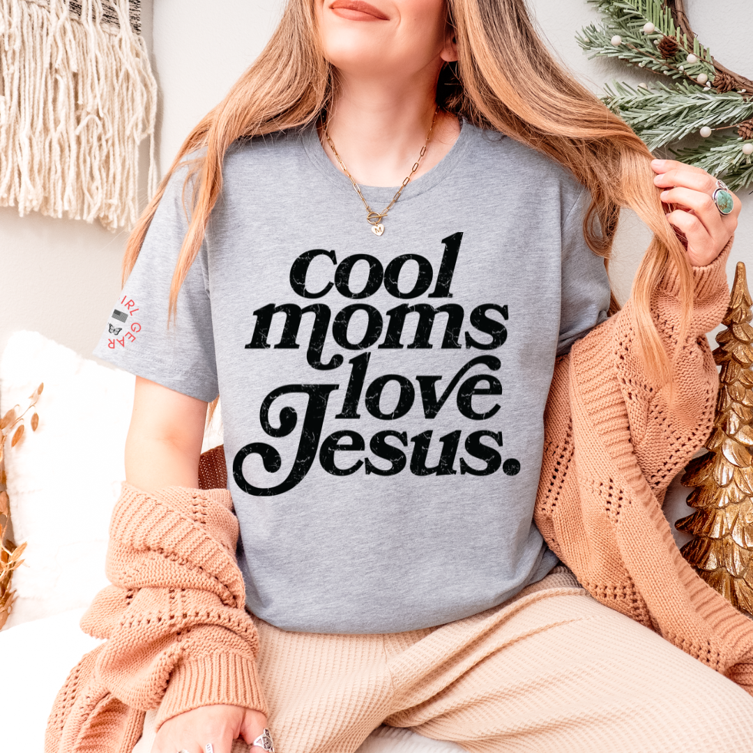 COOL MOMS TEE